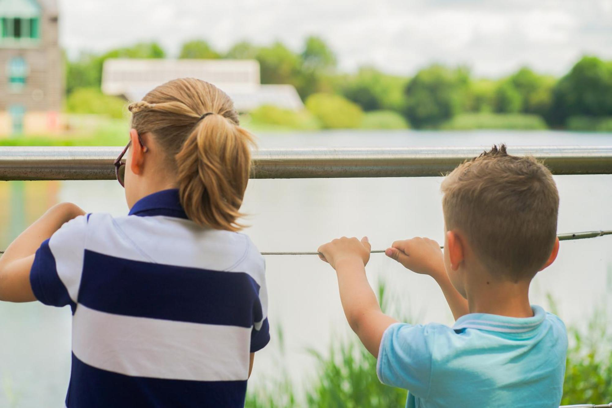 De Vere Cotswold Water Park Apartments 시런세스터 외부 사진